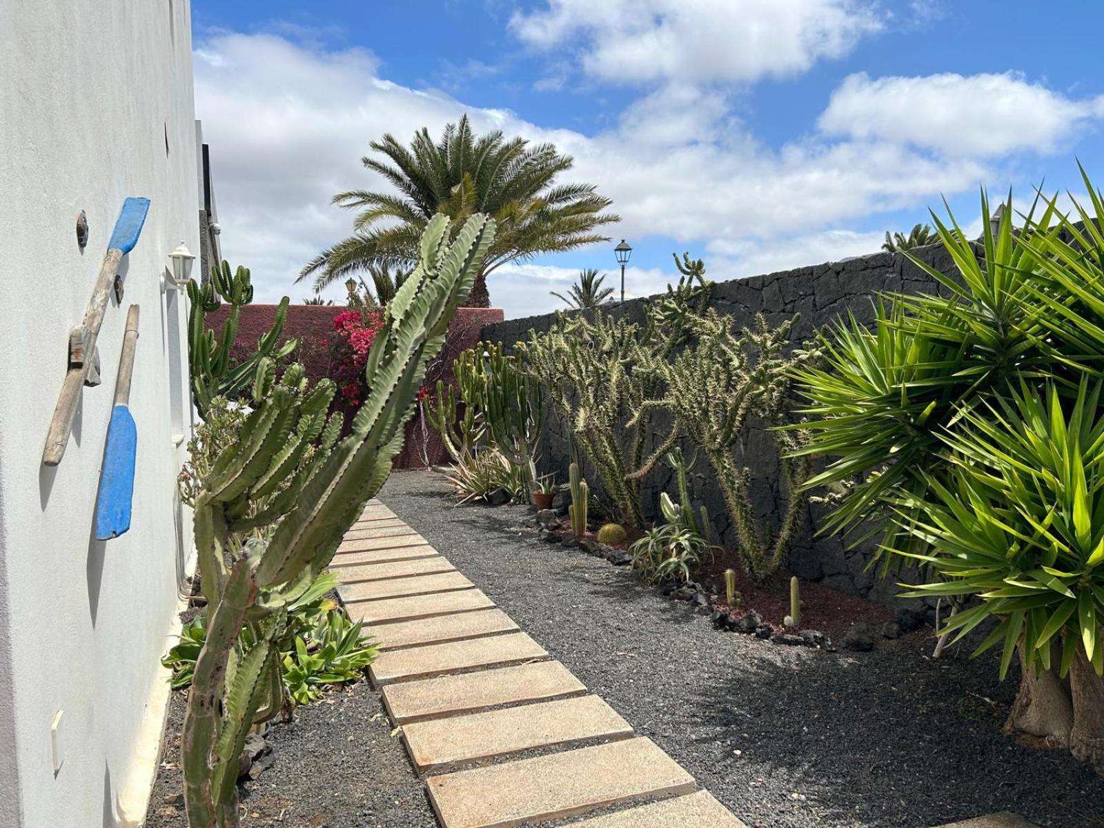 Villa Barracuda - "Seaview 3Min Walk To The Beach" Playa Blanca  Bagian luar foto